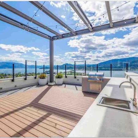 Amazing Brand New Lakeview Condo Downtown Κελόουνα  Εξωτερικό φωτογραφία